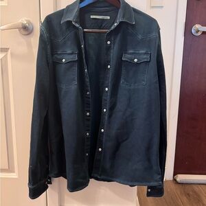 Men's Casual Button Down Shirt - Dark Green